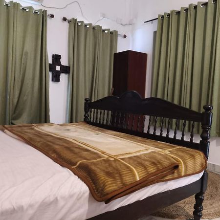 Vedha Beach Resort Alappuzha Екстер'єр фото